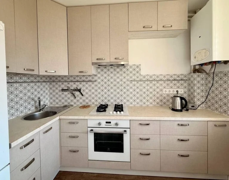 Продаж , 1 Квартира  з ремонтом в Новобудові Пулюя, Франківс