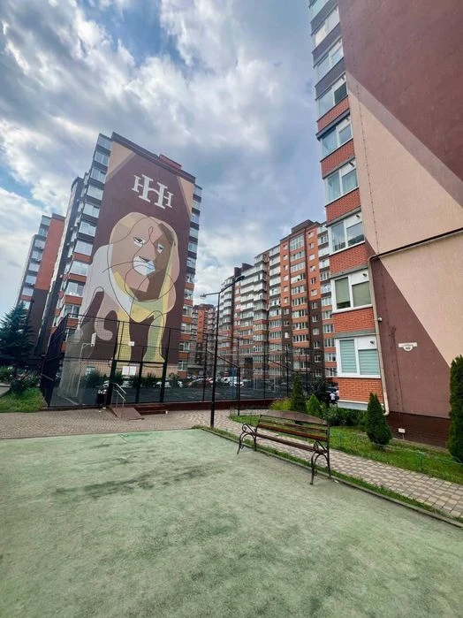 Продаж , 1 Квартира  з ремонтом в Новобудові Пулюя, Франківс