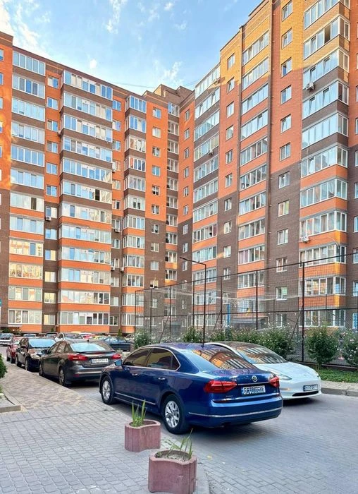 Продаж , 1 Квартира  з ремонтом в Новобудові Пулюя, Франківс