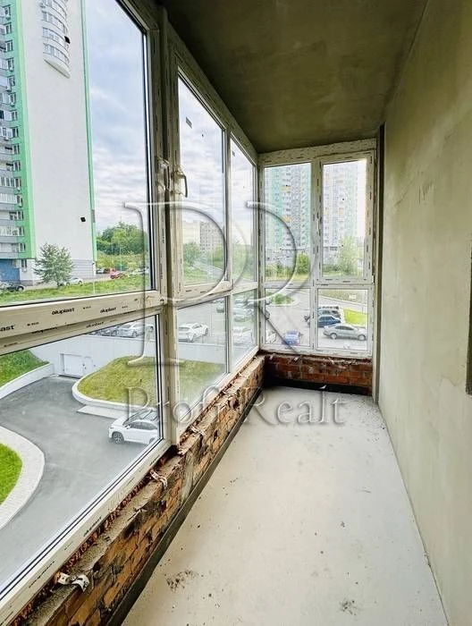 Продаж 58к ЖК Паркове місто Варшавський Яскравий/вул Вишгоро