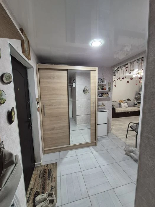 Продам 1 кімнатну квартиру, вул. Робоча