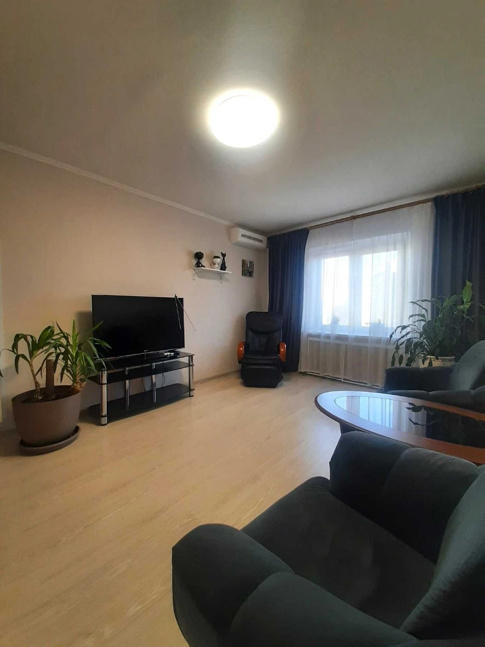 Продажа 3 к кв Деснянський, Радунська 1/10