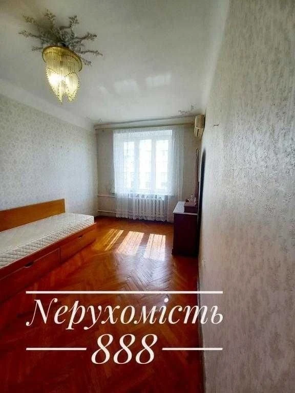 Лесі Українки 6 Печерськ БЕЗ комісії 3-к (80,6 кв м)