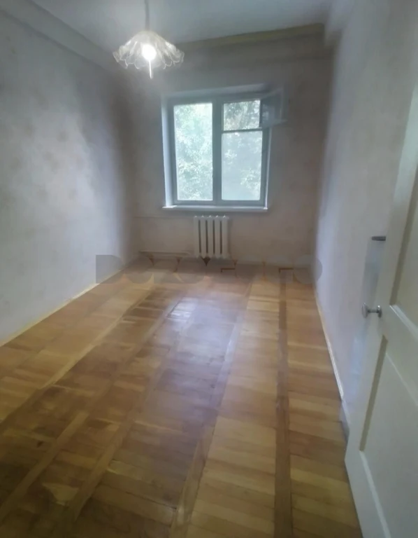 Продаж 2к квартири вул. Академіка Шалімова 13