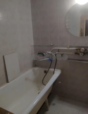 Продаж 2к квартири вул. Академіка Шалімова 13