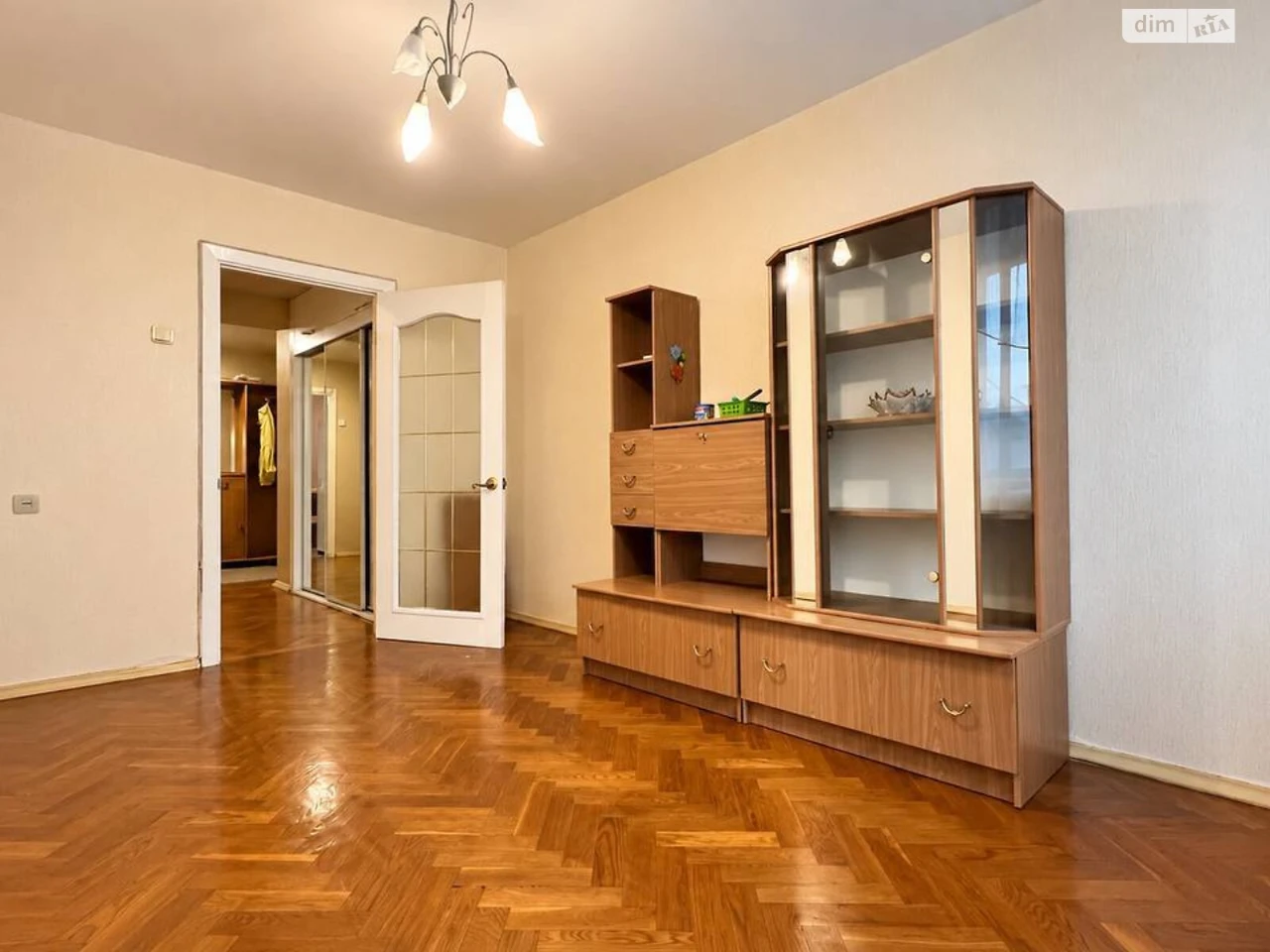 Продаж Квартира Лівобережний Масив