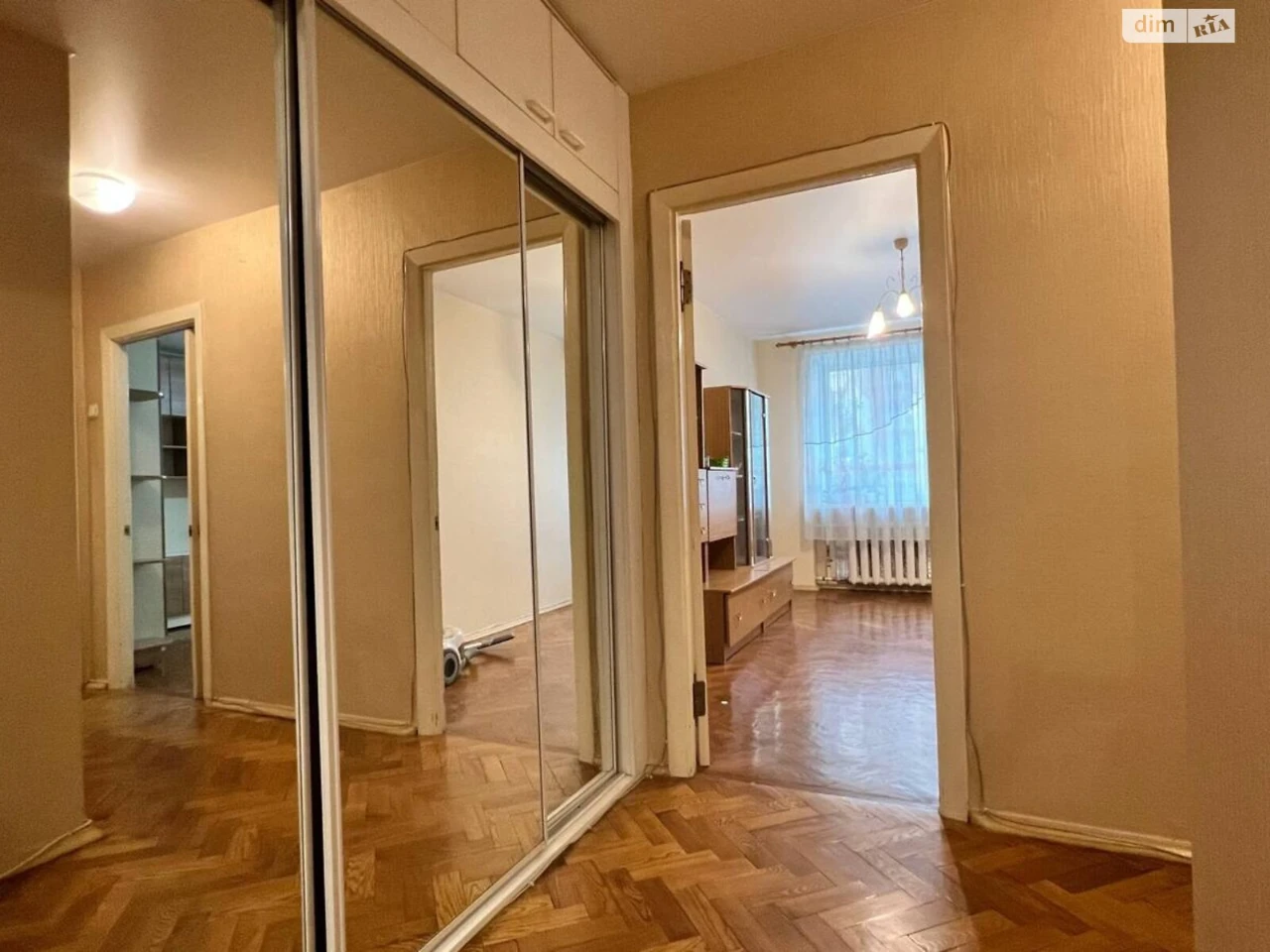 Продаж Квартира Лівобережний Масив