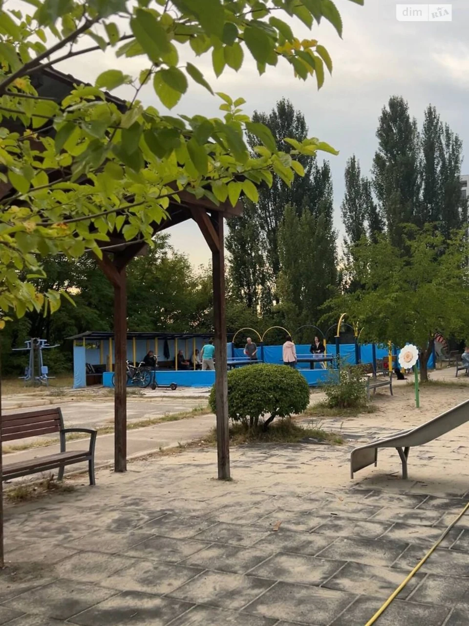 Продаж Квартира Лівобережний Масив