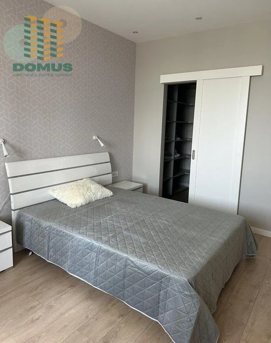 Продам 1 комн ЖК Мандарин. Канатная 122. Приморский район!