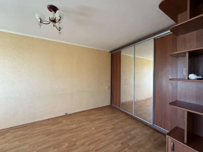 Продається 1-кімнатна квартира у Центрі міста