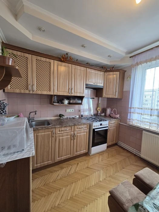 Продаж 3х кім квартири Каскад