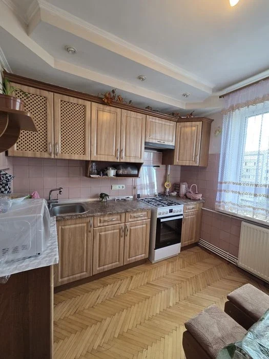 Продаж 3х кім квартири Каскад