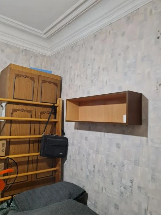 Продам 3 ком.в Центре с автономкой и гаражом