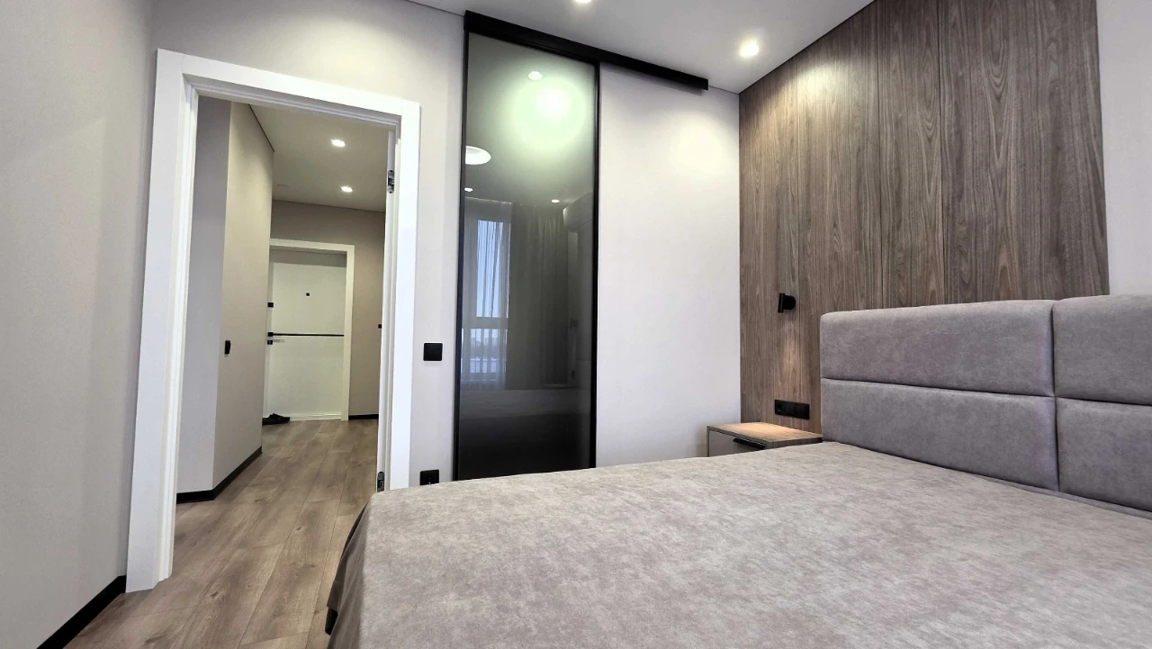 Продаж 1-к. квартира 42.8 м2 | пр. Степана Бандери 32Д | ЖК