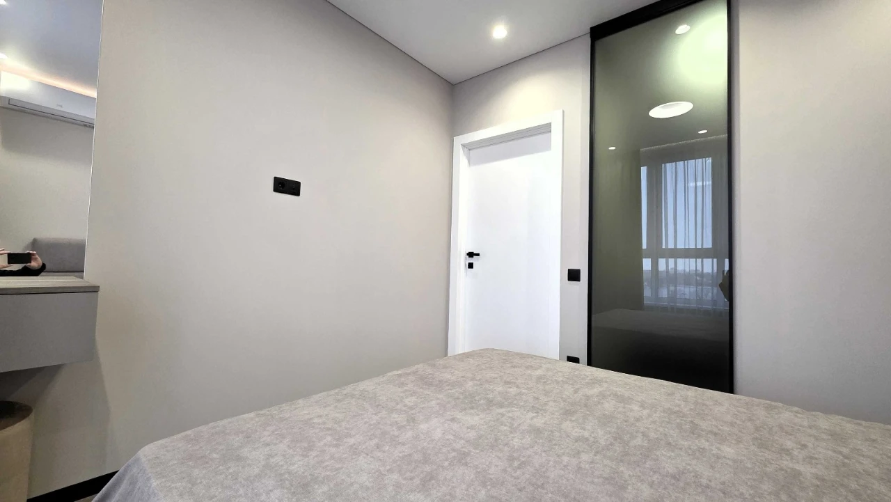 Продаж 1-к. квартира 42.8 м2 | пр. Степана Бандери 32Д | ЖК