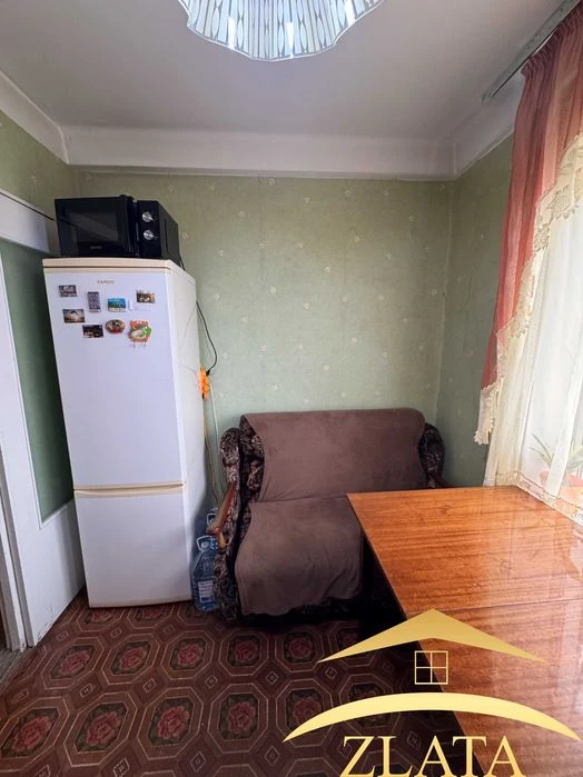 Продаж 1-к квартири вул.Шкільна