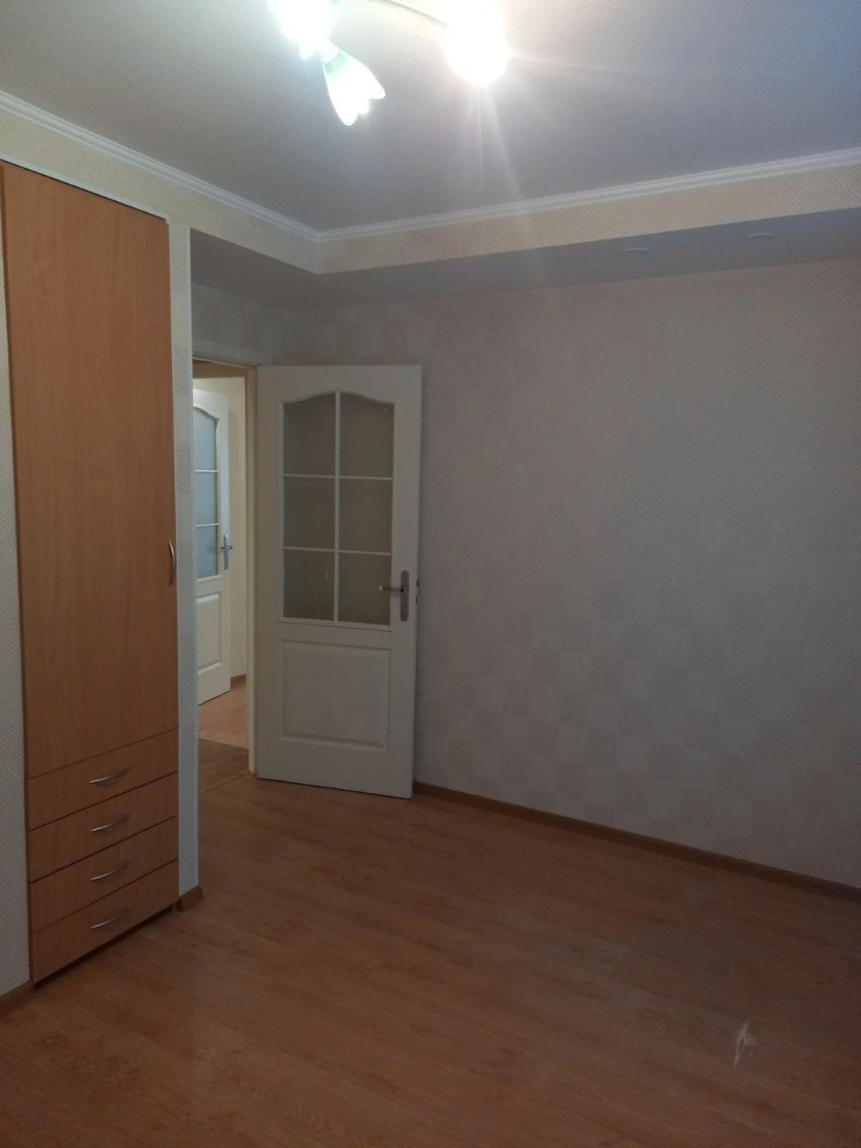 Метро Деміївська, Радченко, 4