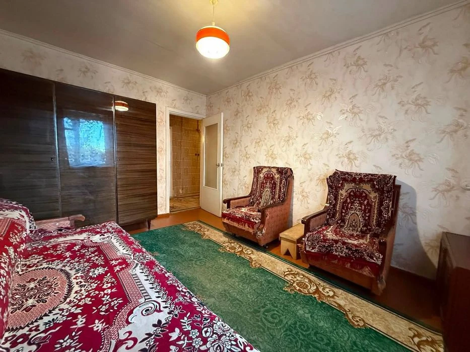 Продажа реальной просторной 3к квартиры на ж/м Красный Камен