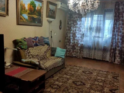 Квартира. Київ, Іпсилантіївський пров. (Аїстова вул.)