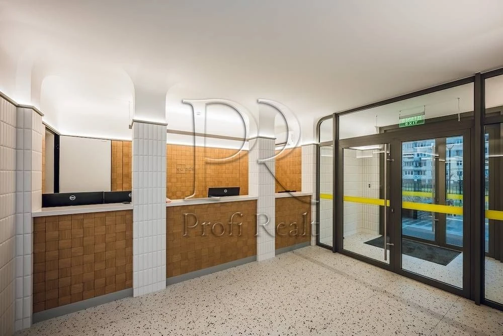 For sale 1 room apartment NEW REPAIR VIDOVA ZhK KUB29 Bereznyaki/Ru