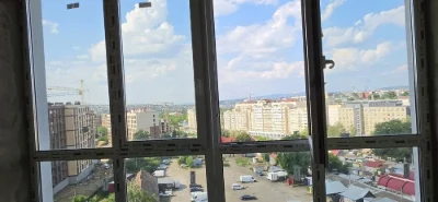Три кімнатна новобудова, забудовник Мороз