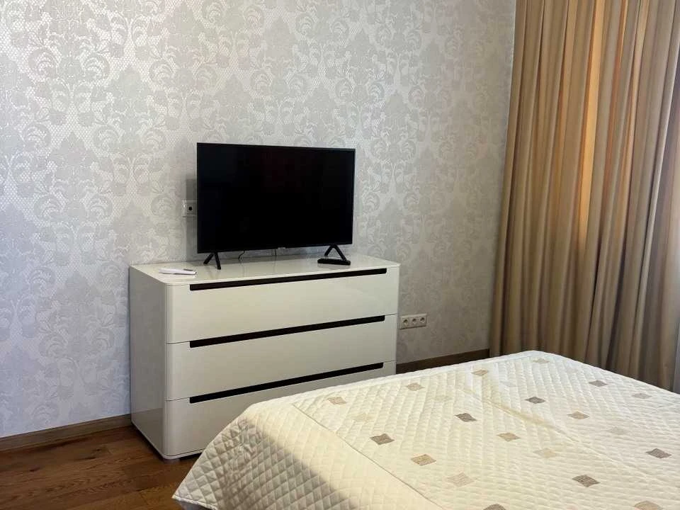 Квартира. Київ, Оболонський просп., 1к