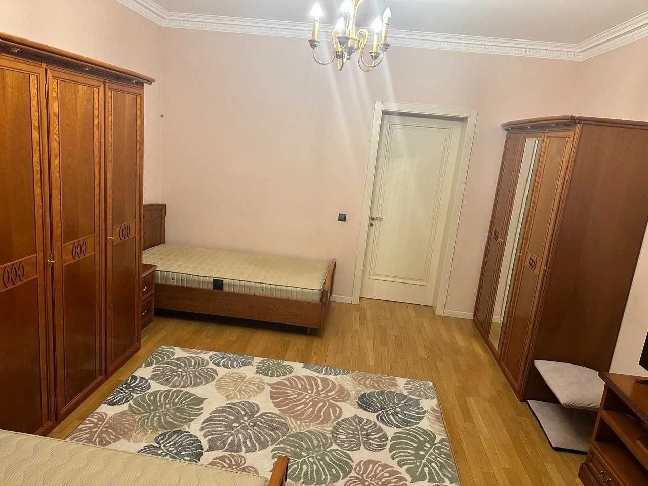 Оренда квартири Дмитрівська. 13а