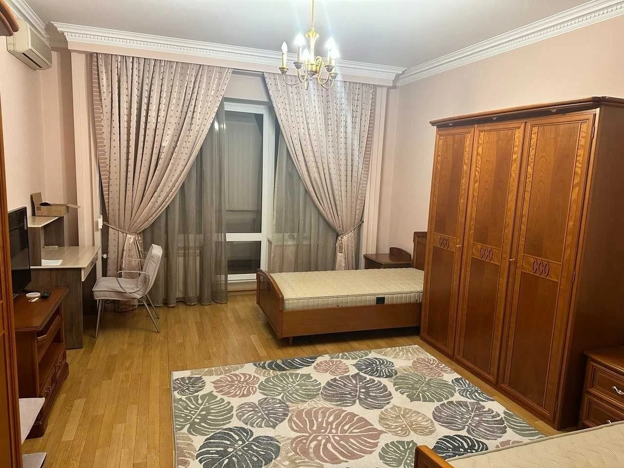 Оренда квартири Дмитрівська. 13а