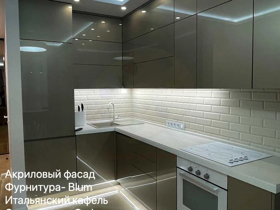 Квартира. Київ, Драгоманова вул.