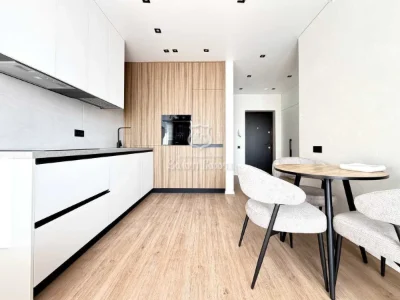 Продаж 1-кімнатної квартири 42.6 м², Родини Крістерів, 14б