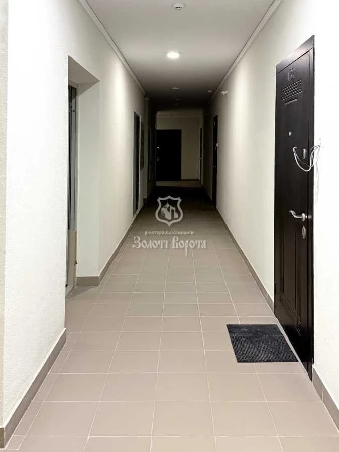 Продаж 1-кімнатної квартири 42.6 м², Родини Крістерів, 14б