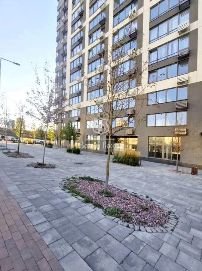 Продаж 1-кімнатної квартири 42.6 м², Родини Крістерів, 14б