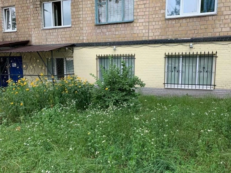 Продаж 2-кімнатної квартири 45.4 м², Світлицького вул., 13