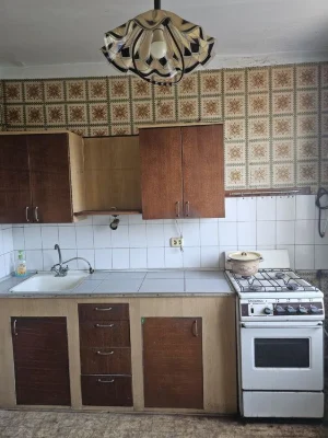 Срочно недорого продам 2-к.квартиру, кирпичный дом, ул.Брита