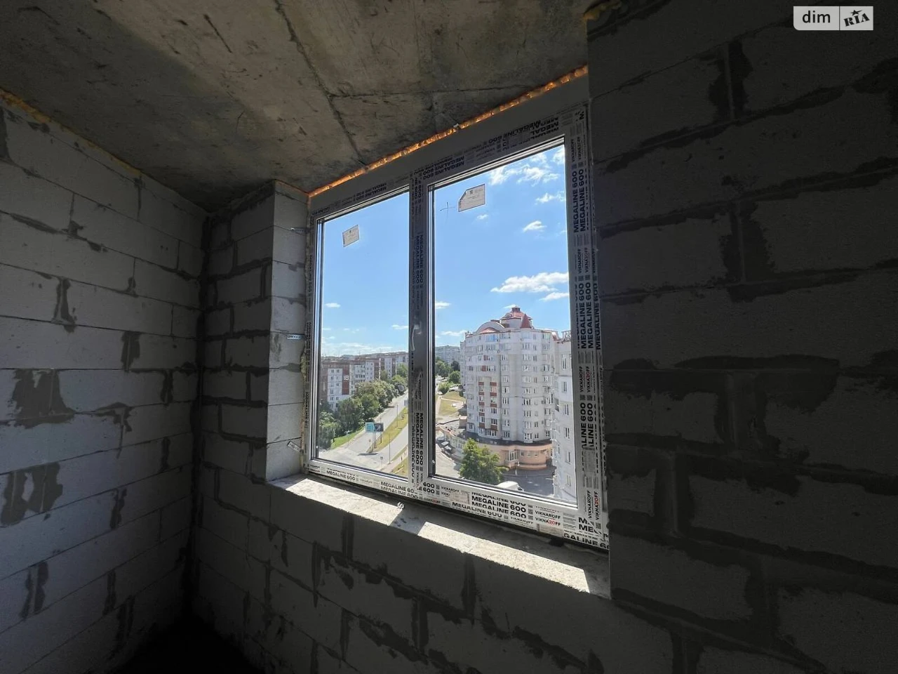 Продаж Квартира Канада