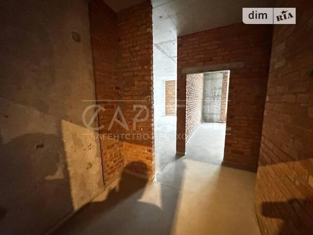 For sale 2-room apartment 83 sq. m. on Zvirynetska Street 70 • ID 3465