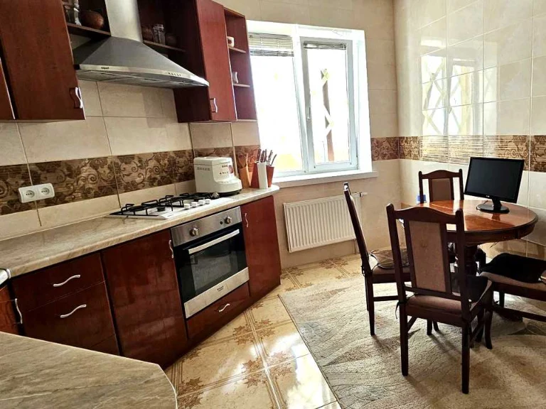 Квартира. Харків, Тракторобудівників просп.