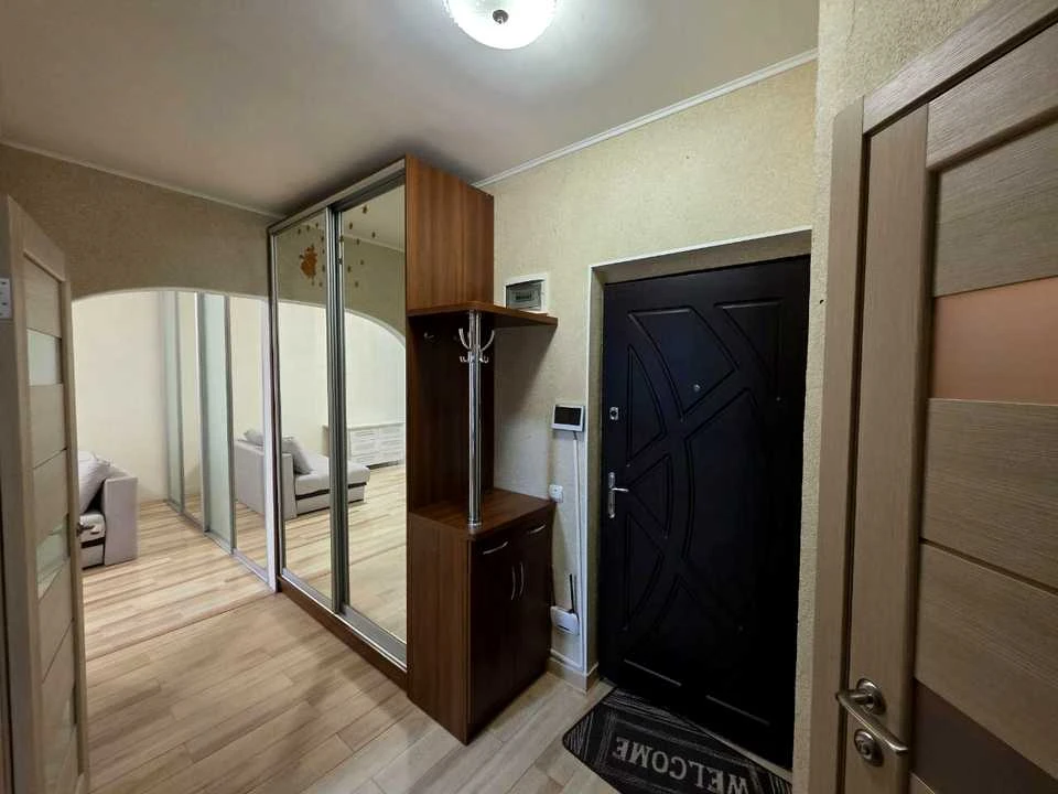 Квартира. Харків, Тракторобудівників просп.