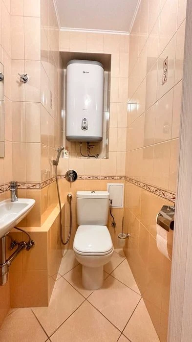 ЖК Васильківський 75 м² | 2 окремі кімнати | 2 хв до метро В
