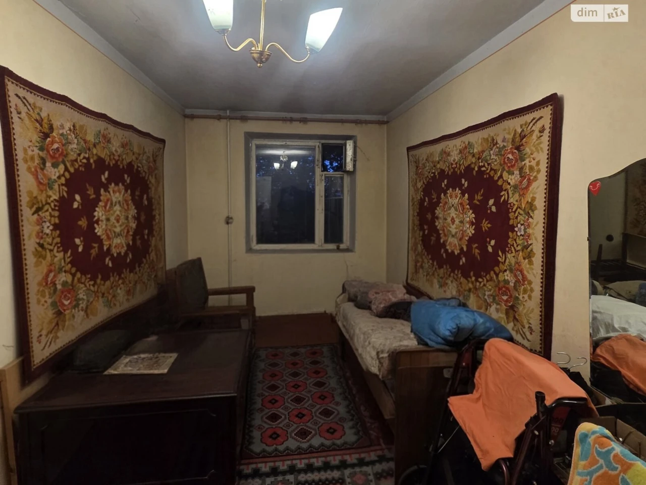 Продаж Квартира Свердловський масив