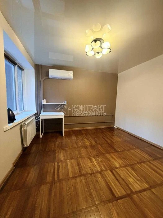 Продаж 3к квартири 58 кв. м на п. Байрона Нові Будинки