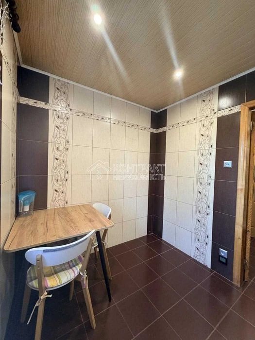 Продаж 3к квартири 58 кв. м на п. Байрона Нові Будинки