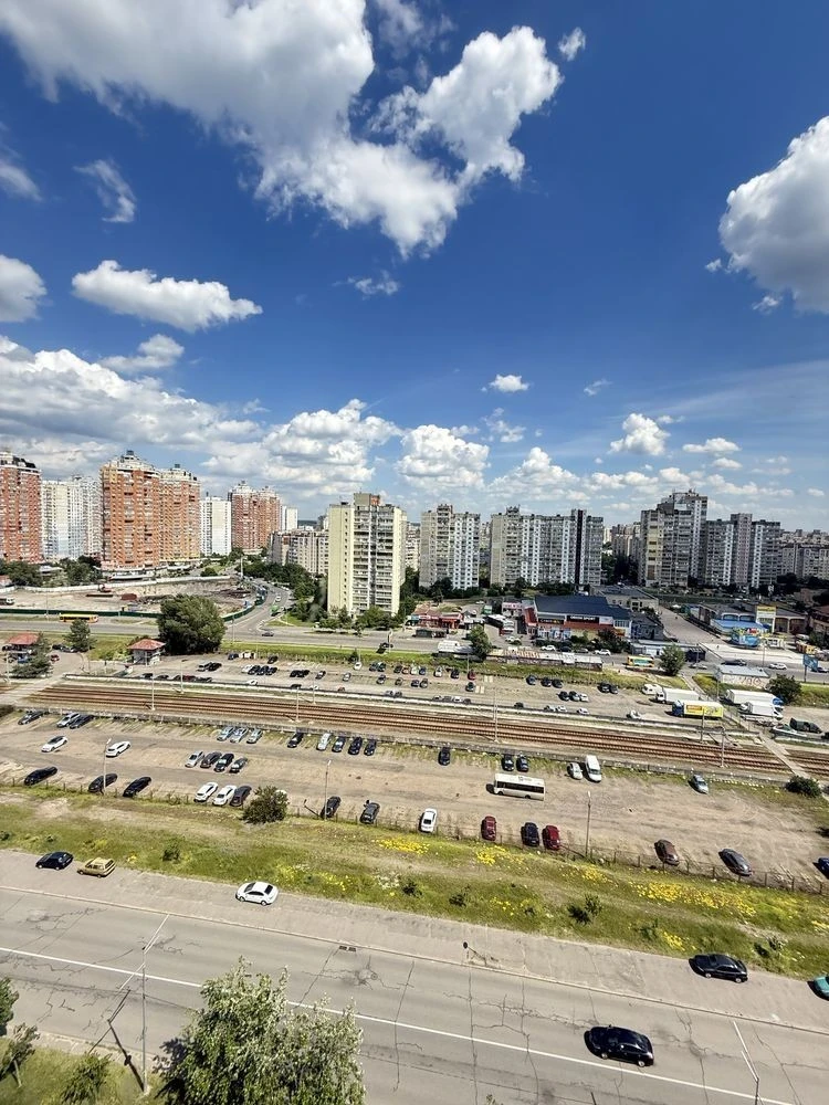 Продаж 1к., квартири БЕЗ% вул. Оноре де Бальзака 63,Троєщина