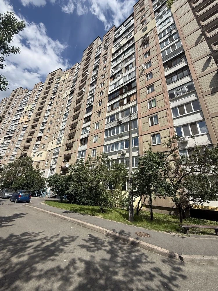 Продаж 1к., квартири БЕЗ% вул. Оноре де Бальзака 63,Троєщина