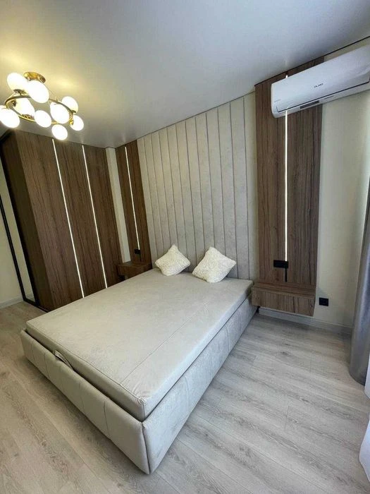 Продаж 2к квартири ЖК Авеню 42, Голосіївський район