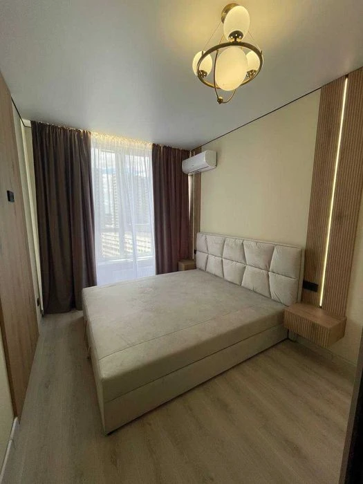 Продаж 2к квартири ЖК Авеню 42, Голосіївський район