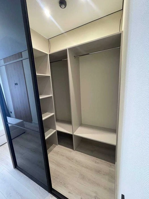 Продаж 2к квартири ЖК Авеню 42, Голосіївський район