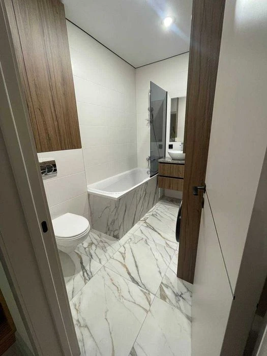 Продаж 2к квартири ЖК Авеню 42, Голосіївський район