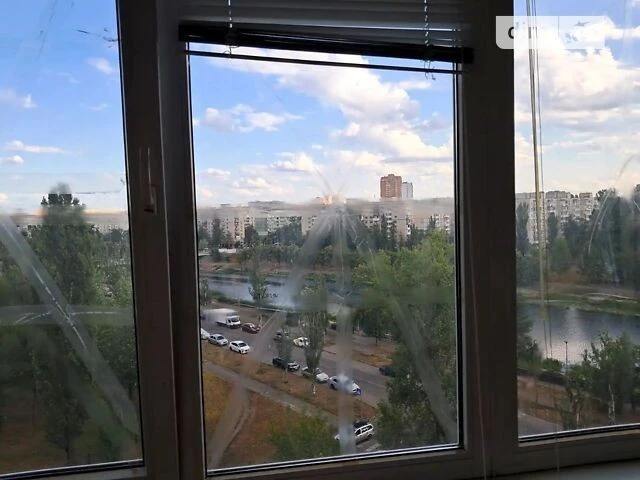 Продаж 2-к. квартири, вул. Флоренції, метро Лівобережна