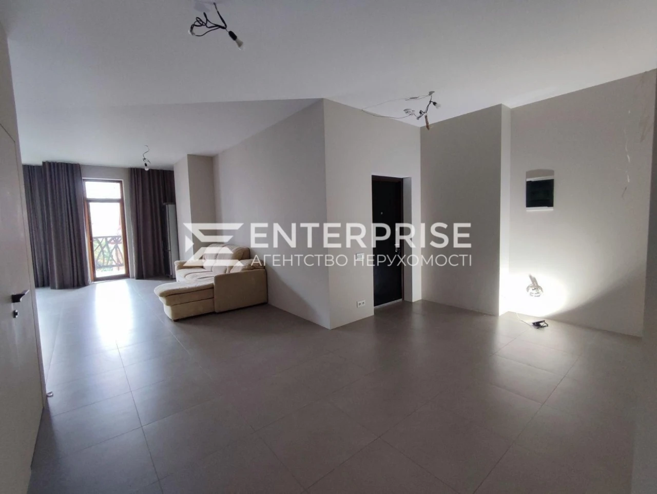 Продаж 3-кімнатна з ремонтом 118 м² у ЖК TURGENEV, Центр Киє